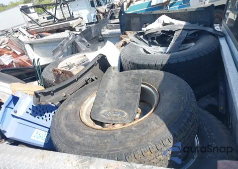 1993 Ford F350 из США, поврежденный, VIN 2FTHF36MXPCB32344